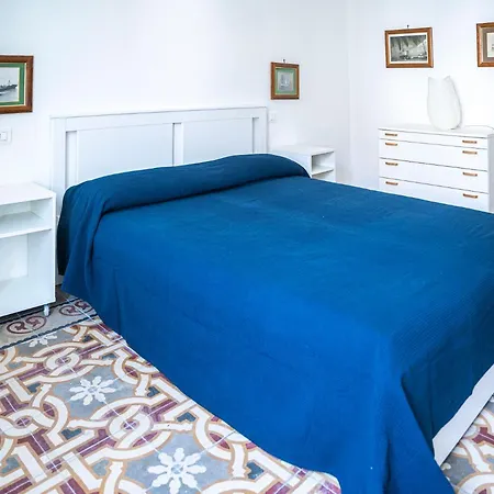 شقة 057 - Casa Portobello 50 Metri Dalla Baia Del Silenzio, Centro Citta'